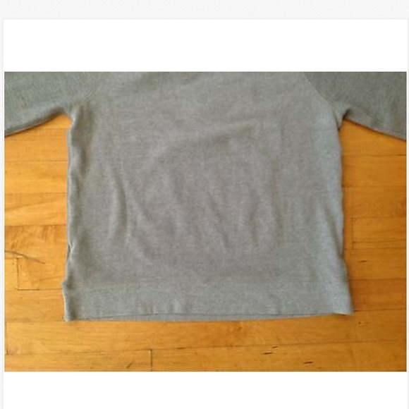 Abercrombie Girls Gray Graphic Sweatshirt Sz 15/16 - Picture 10 of 10